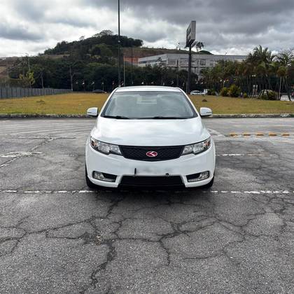 KIA CERATO 1.6 SX3 16V GASOLINA 4P AUTOMÁTICO
